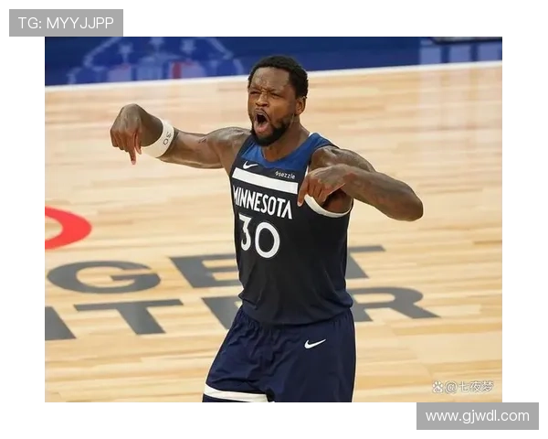 兰德尔首次与华子训练遭遇惨败赞其拥有科比般的竞争精神